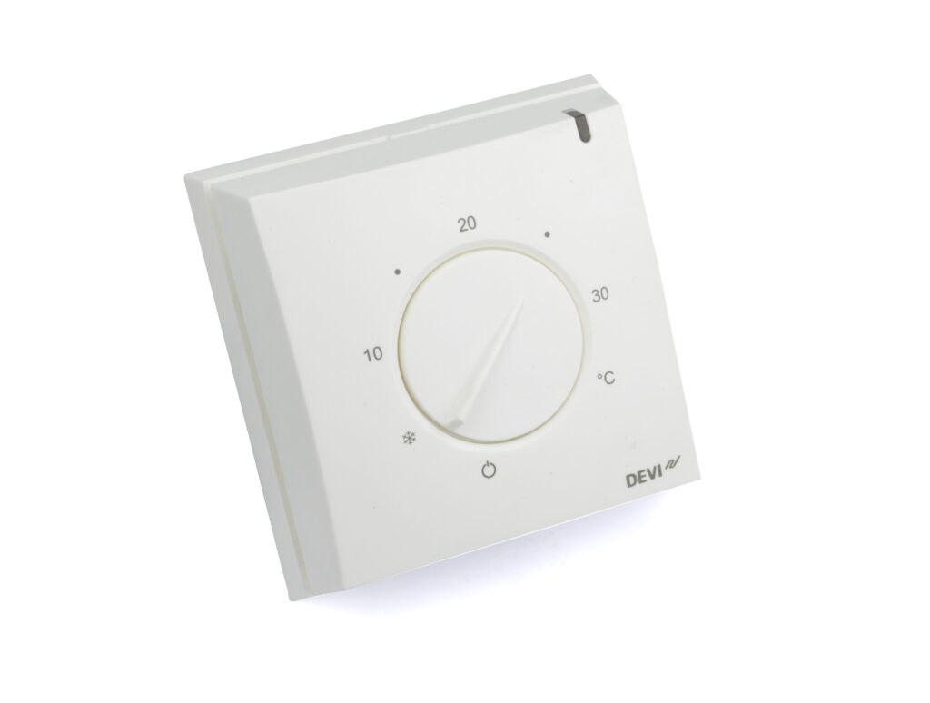 Терморегулятор для теплої підлоги DEVIreg™ 132