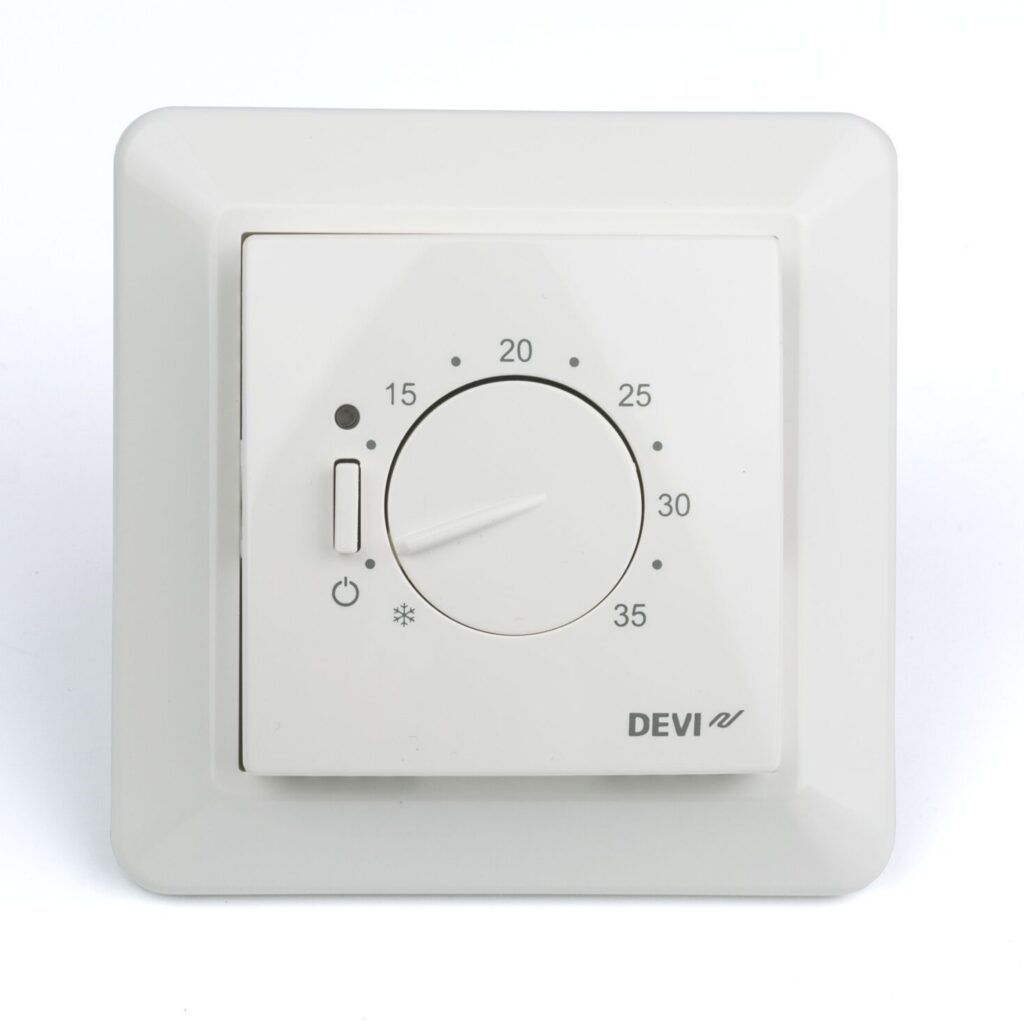 Терморегулятор для теплої підлоги DEVIreg™ 531 (+5 °С ÷ + 35 °С)