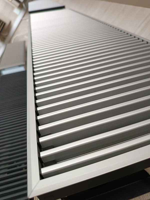 Carrera-reshetka-HT-Satin-4.jpg Решітка НТ 230/1000 Carrera Сатин