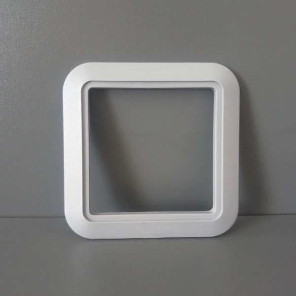 4 кольори. Рамки для пневморозеток ES