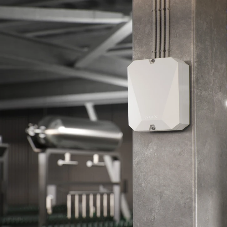 Модуль інтеграції провідних пристроїв сторонніх Ajax MultiTransmitter Fibra White