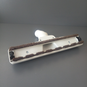 Щітка універсальна 30 см із колесами Cyclovac