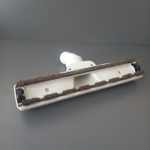 Щітка універсальна 30 см із колесами Cyclovac