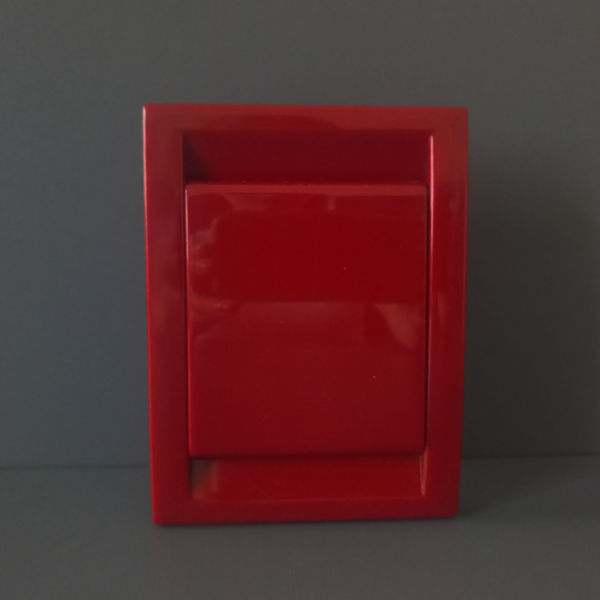 Пневморозетка Deco колір червоний