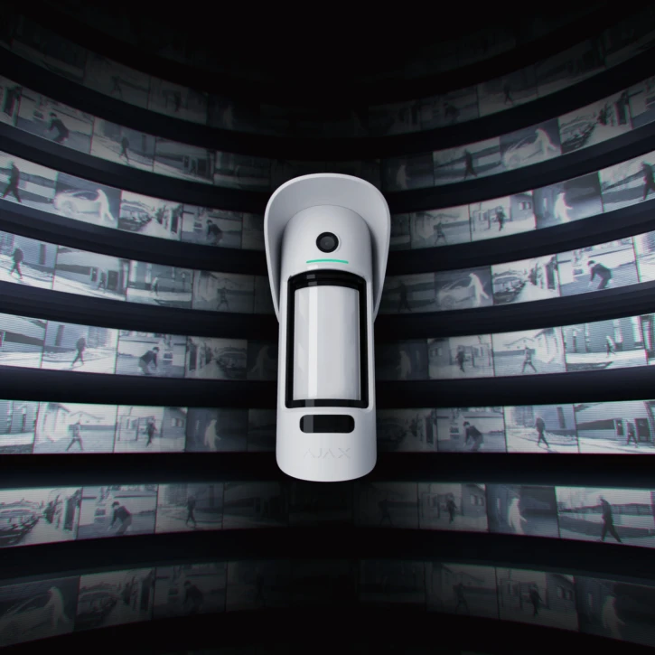 Бездротовий вуличний датчик руху Ajax MotionCam Outdoor (PhOD) з підтримкою фотоверифікації тривог, функцій «Фото за запитом» і «Фото за сценарієм» White