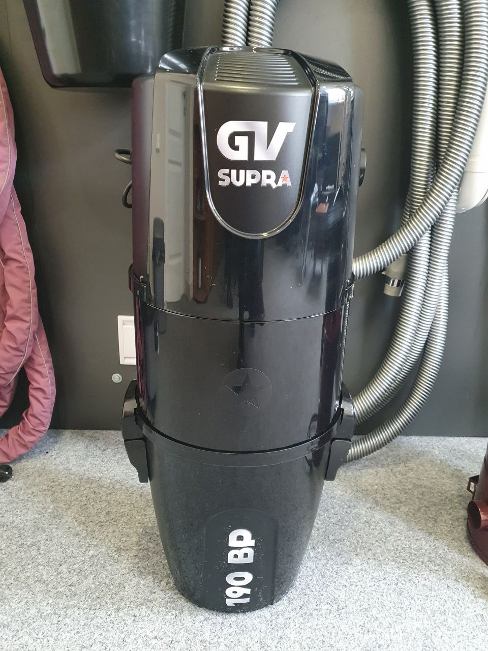 Центральний пілосос Globovac Supra 190