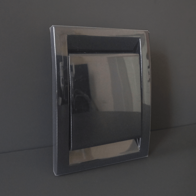 Пневморозетка Deco колір чорний